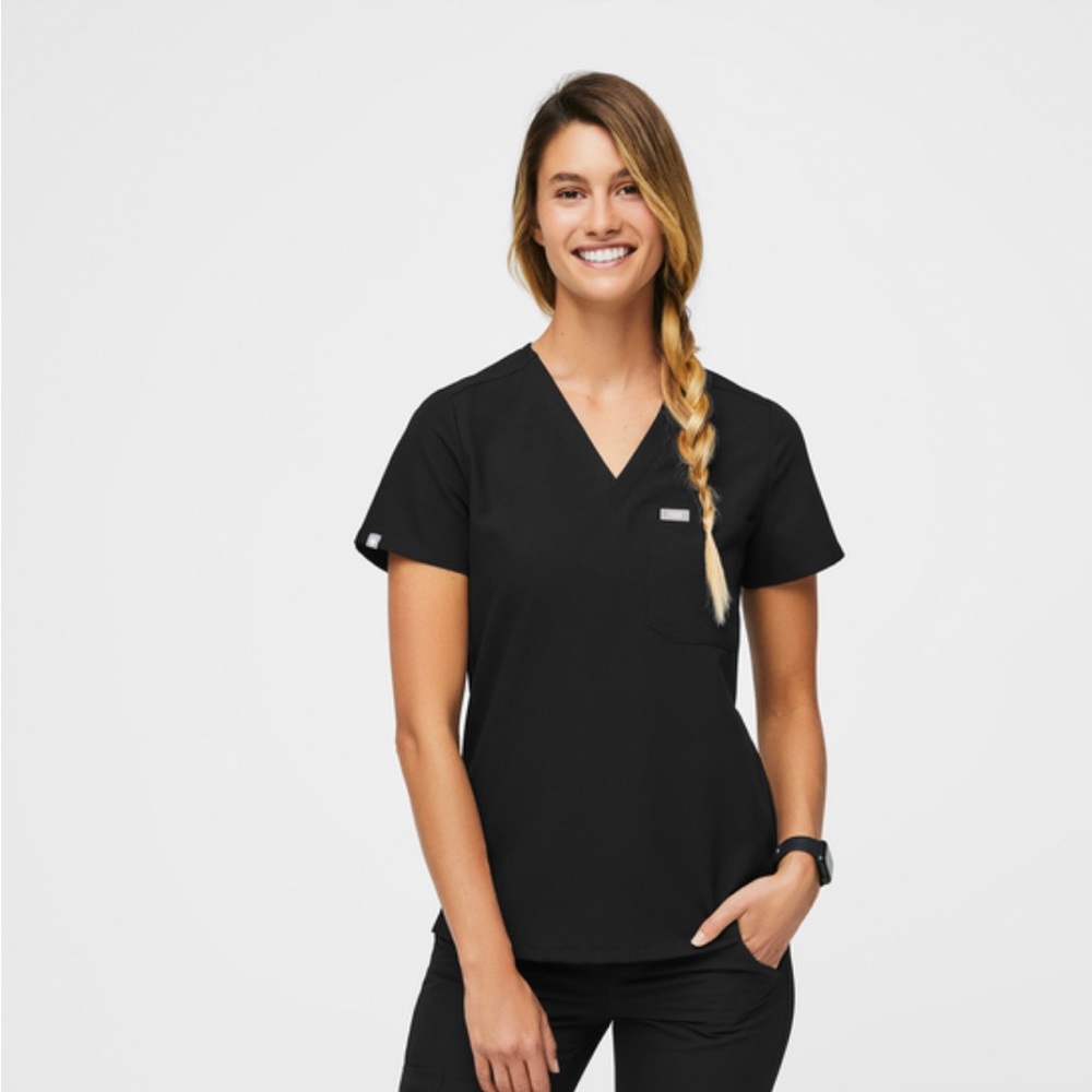 FIGS - Catarina one-pocket scrub top XS